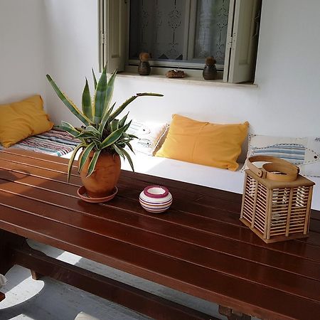 Theo'S Vacation Home Скирос Экстерьер фото