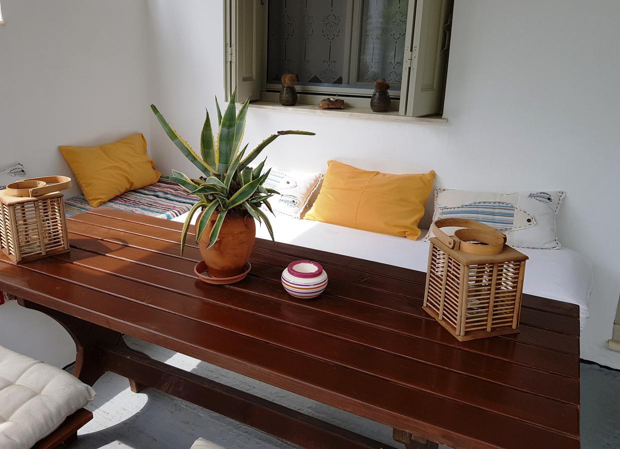Theo'S Vacation Home Скирос Экстерьер фото